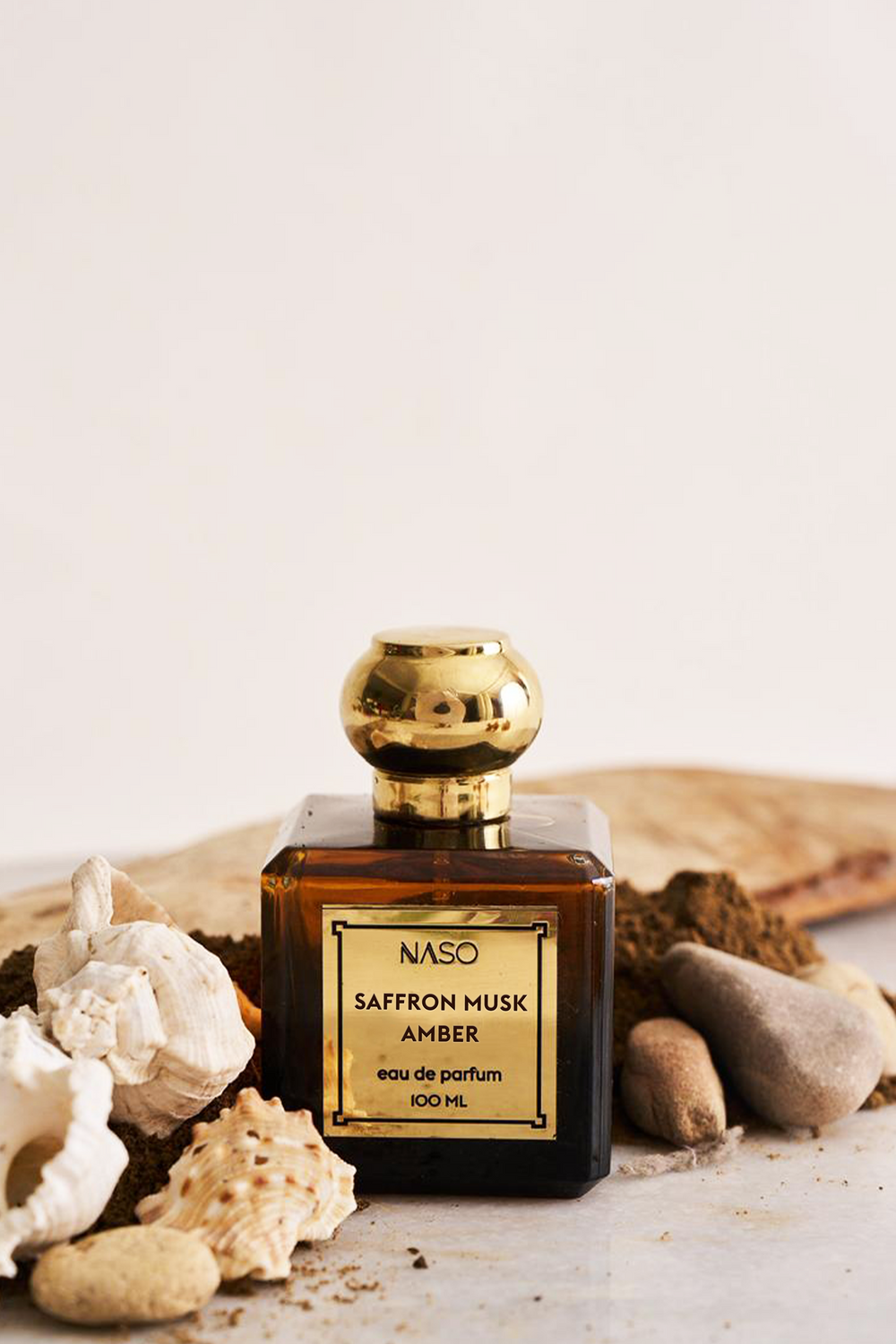 Saffron Infused in Musk & Amber by Naso Profumi - EDP perfume bottle